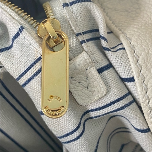 ❌SOLD❌($1900) Louis Vuitton artsy - Picture 9 of 11